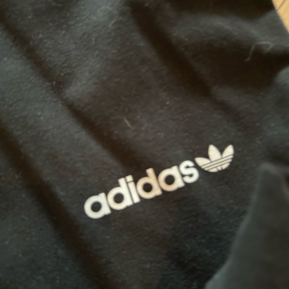 adidas Black Cropped Sweatshirt and Leggings Set with Pastel Logo - Picture 6 of 13
